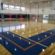 American School of Tampico - Tampico - Duela Deportiva de Connor, Gradas telescopicas de Hussey y Tableros de Basquetbol colgantes.