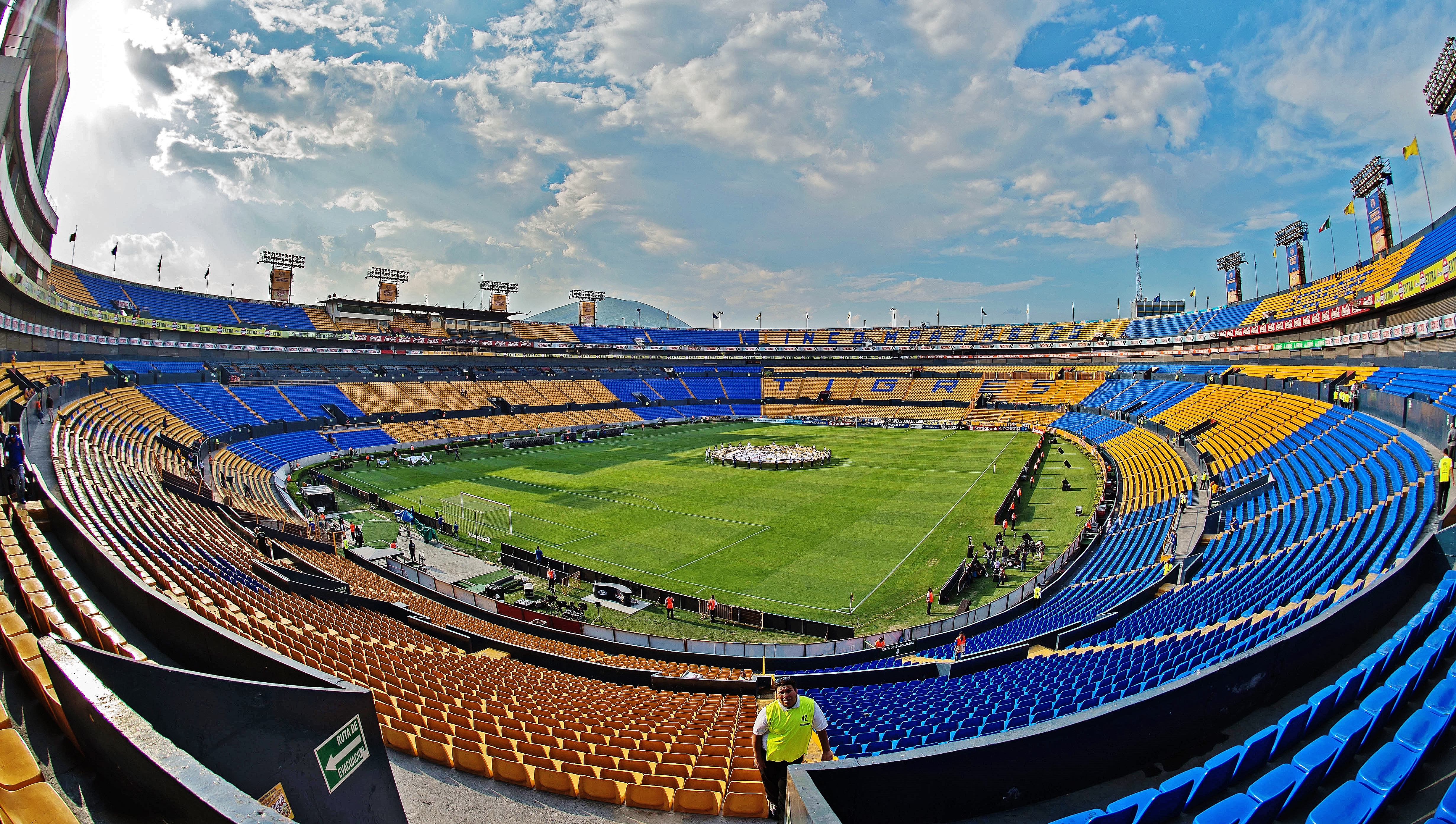 Estadio Universitario